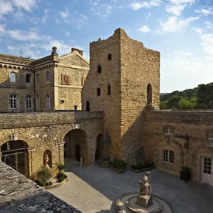 https://chateau-de-rochegude.hotels-rhonealpes.com